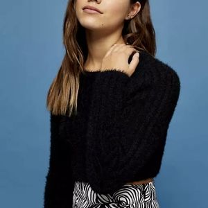 Topshop Fuzzy Crop Black Sweater ✨